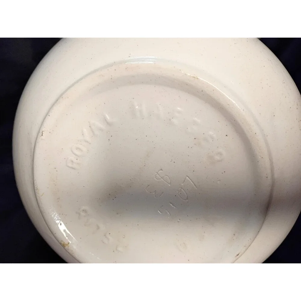 Royal Haeger R1752 Floral Vase (has chip)